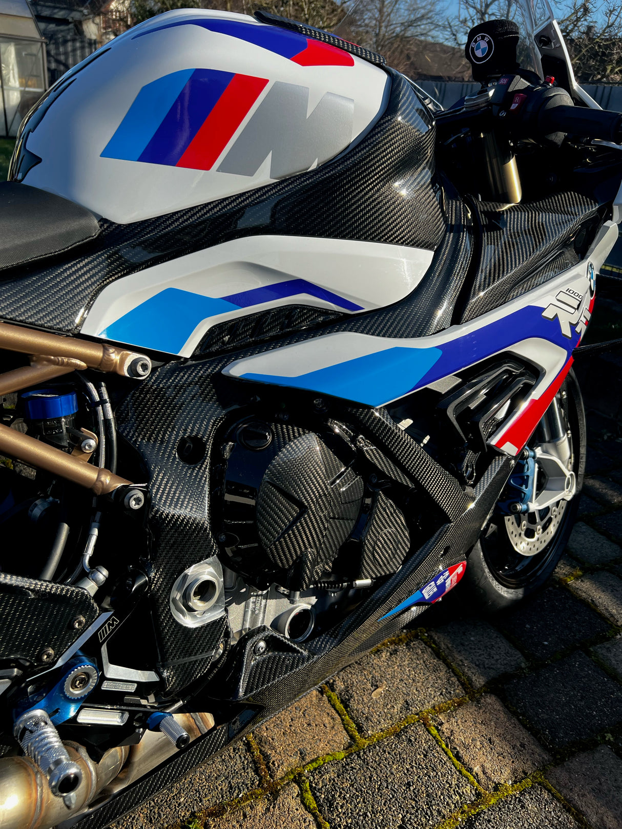 Tankseitenverkleidung Seitenverkleidung mit Aussparung Carbon BMW S1000RR M1000RR S1000R