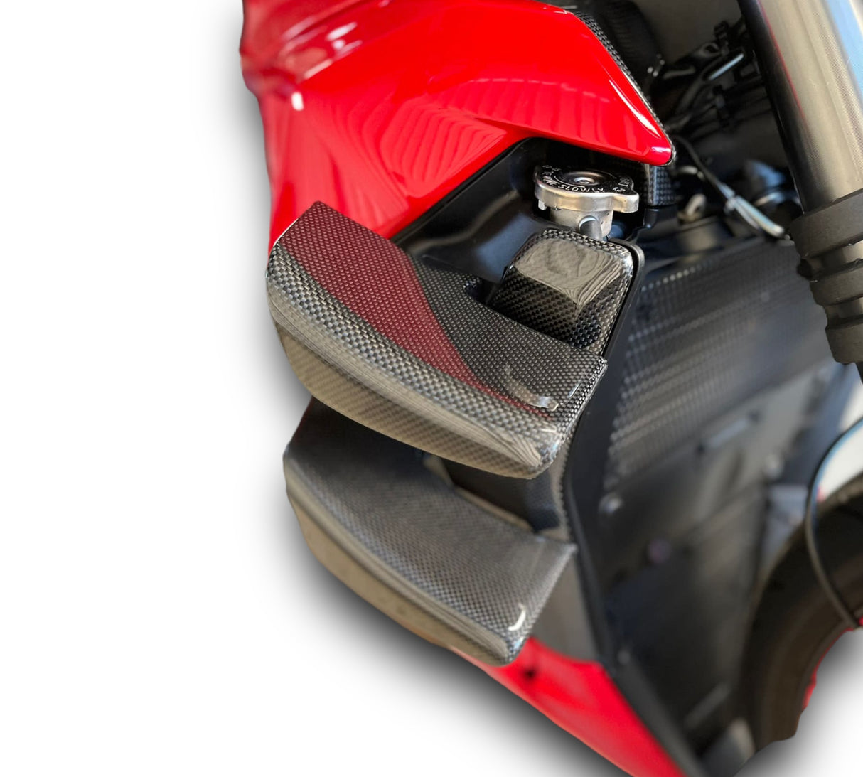Radiator cover carbon Ducati Streetfighter V2