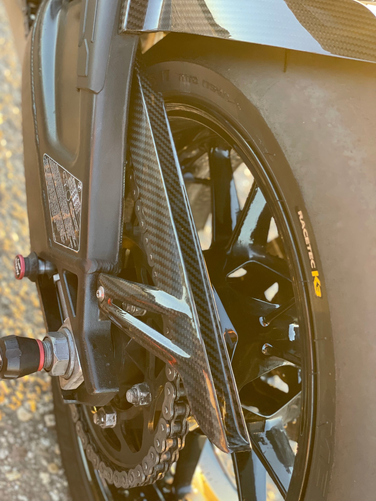 Kettenschutz Chain Guard Carbon BMW S1000RR 2009+ S1000R 2014+