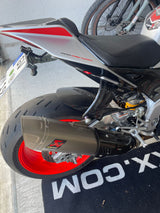 Auspuffhalter Carbon Aprilia RSV4 Tuono 2015-2020 Akrapovic
